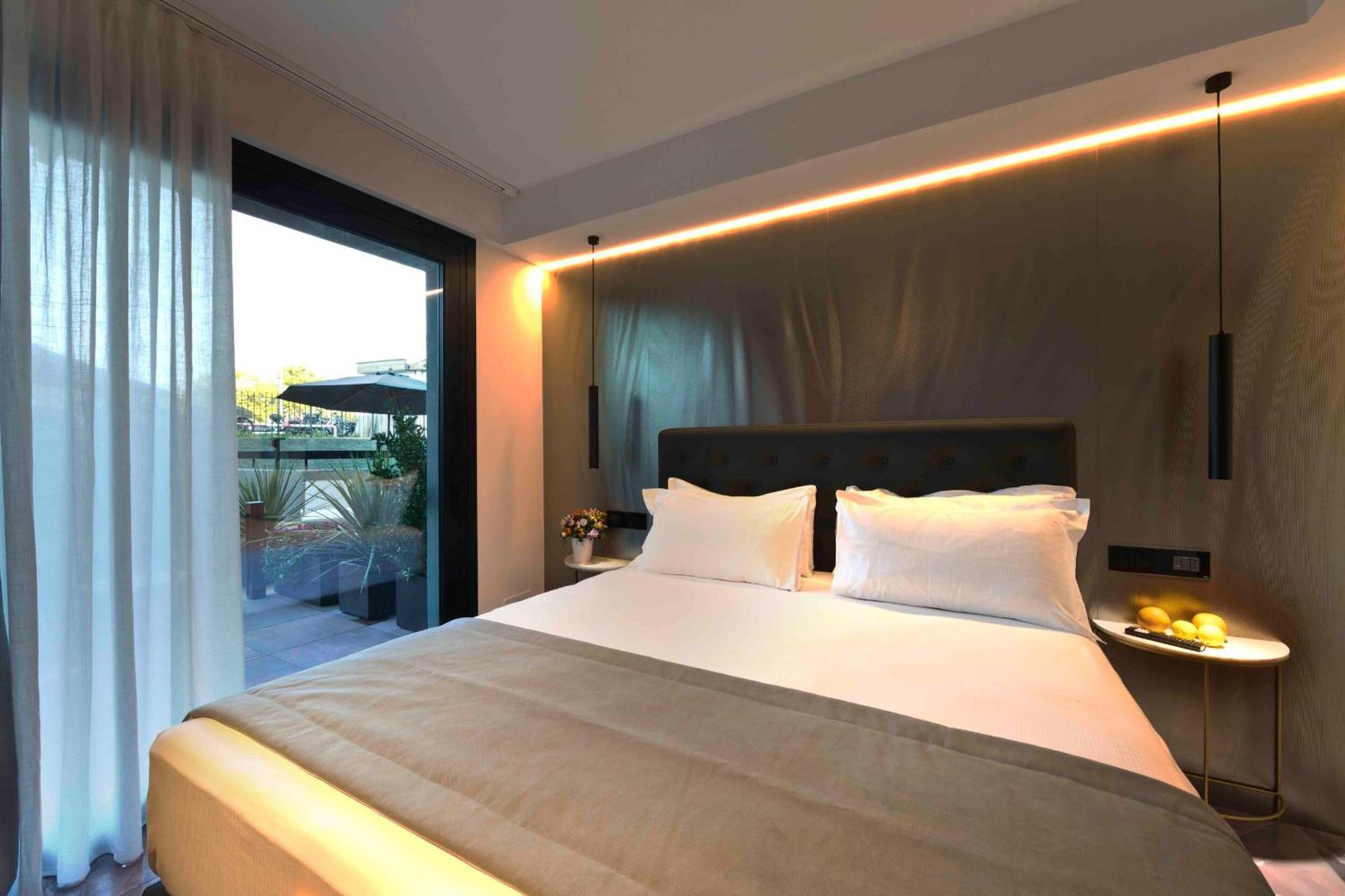 Boutique Hotel سيرمِيوني المظهر الخارجي الصورة