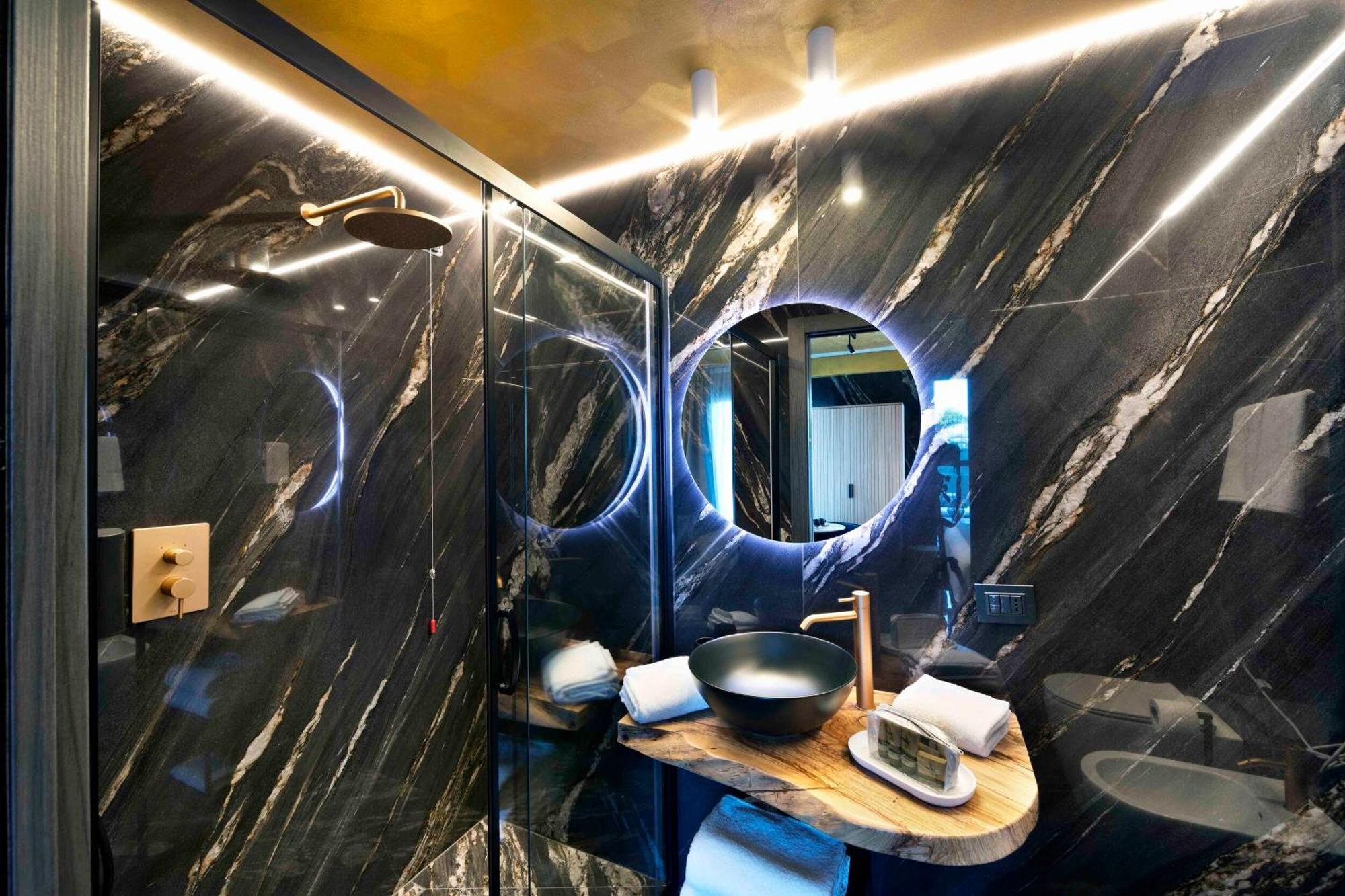 Boutique Hotel سيرمِيوني المظهر الخارجي الصورة