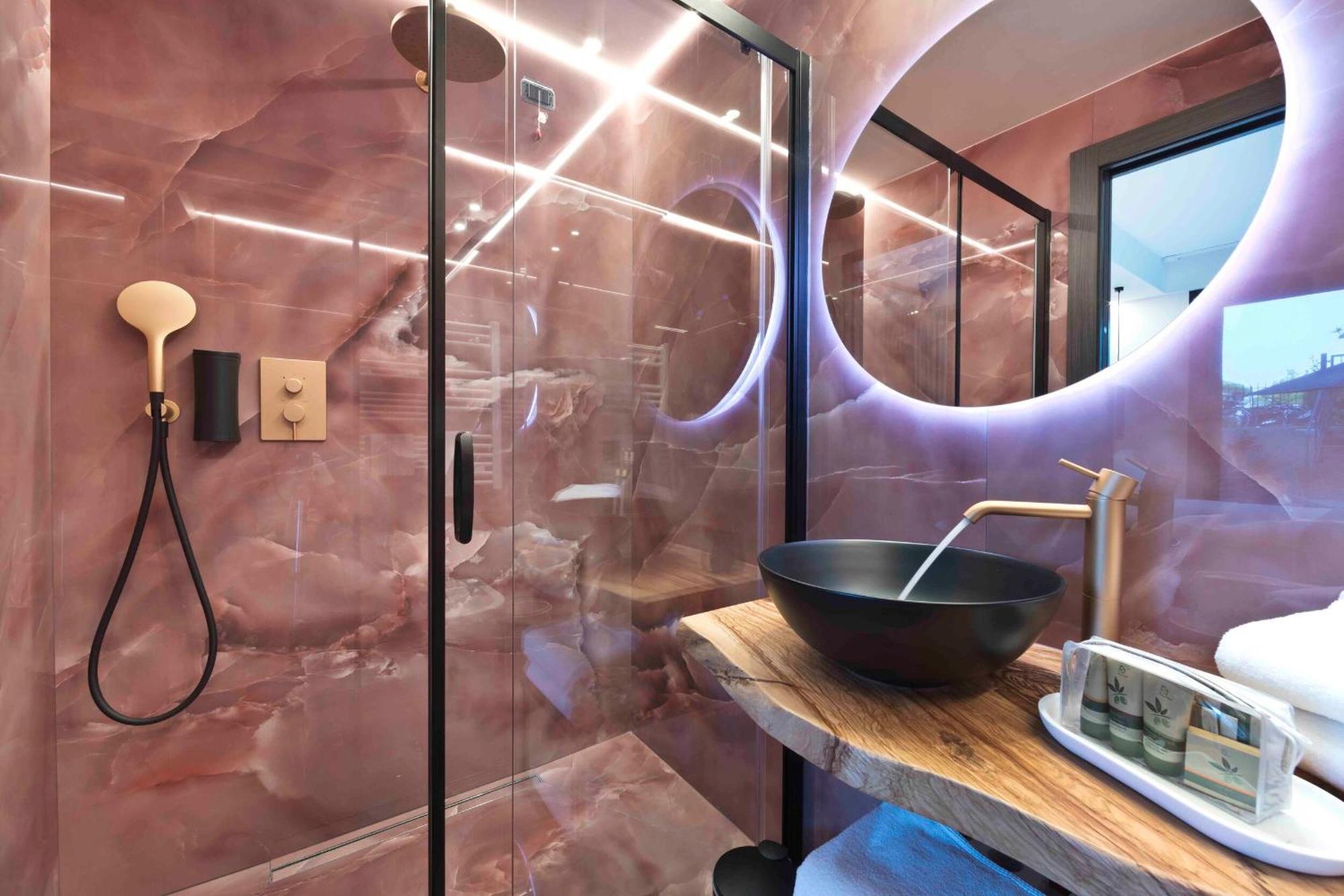 Boutique Hotel سيرمِيوني المظهر الخارجي الصورة